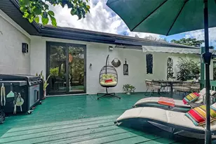 17 Bay Head Ln, Osprey, FL 34229 - Photo 46