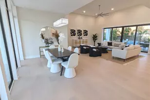 2110 Michele Dr, Sarasota, FL 34231 - Photo 4
