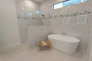 2110 Michele Dr, Sarasota, FL 34231 - Photo 26