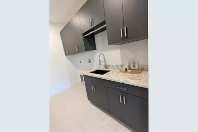 2110 Michele Drive, Sarasota, FL 34231 - Photo 30