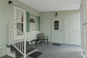 15682 Brookridge Blvd, Brooksville, FL 34613 - Photo 28