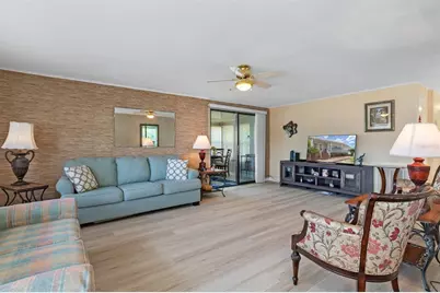 15682 Brookridge Boulevard, Brooksville, FL 34613 - Photo 14