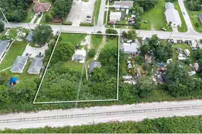 2305 Mango Avenue, Sarasota, FL 34234 - Photo 6