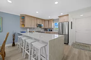 9393 Midnight Pass Rd, Sarasota, FL 34242 - Photo 6