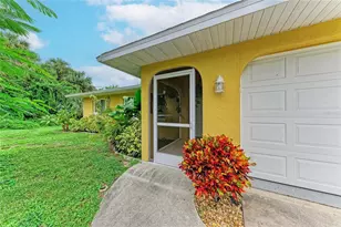 249 Fountain St, Port Charlotte, FL 33953 - Photo 10