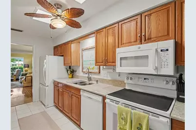 6818 11th Avenue W, Bradenton, FL 34209 - Photo 10