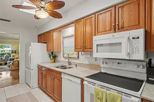 6818 11th Ave W, Bradenton, FL 34209 - Photo 10
