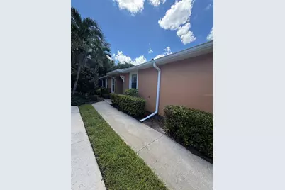 7315 Emma Road, Bradenton, FL 34209 - Photo 4