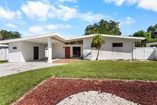 2921 Wood St, Sarasota, FL 34237 - Photo 2