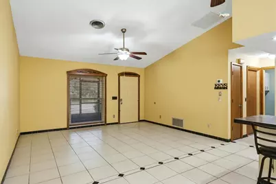 3280 Siesta Drive, Venice, FL 34293 - Photo 8