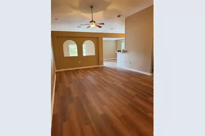 10919 Banyan Wood Way, Riverview, FL 33579 - Photo 6