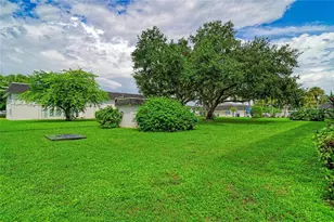 303 47th Ave Dr W, Bradenton, FL 34207 - Photo 32
