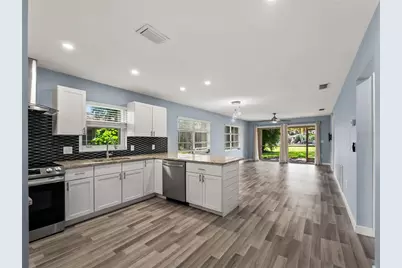 7113 Bright Creek Drive #100, Sarasota, FL 34231 - Photo 18