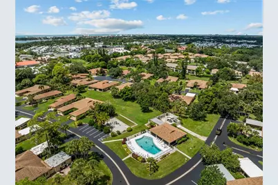 7113 Bright Creek Drive #100, Sarasota, FL 34231 - Photo 42
