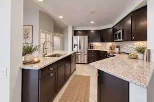 4115 Murfield Dr E, Bradenton, FL 34203 - Photo 2