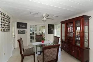 2141 Sunnyside Ln, Sarasota, FL 34239 - Photo 4