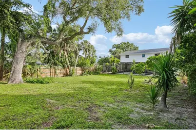 7324 Phillips Street, Sarasota, FL 34243 - Photo 50