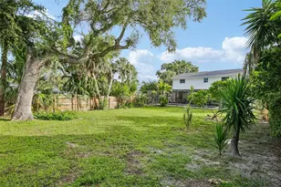 7324 Phillips St, Sarasota, FL 34243 - Photo 50