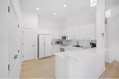 1273 Berkshire Circle, Venice, FL 34292 - Photo 12