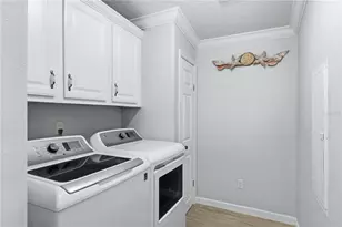 34 Bayview Dr, Bradenton, FL 34210 - Photo 36