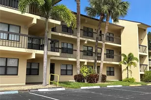 305 30th Ave W, Bradenton, FL 34205 - Photo 1