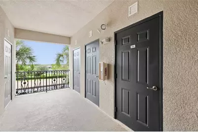 16814 Vardon Terrace #304, Lakewood Ranch, FL 34211 - Photo 4