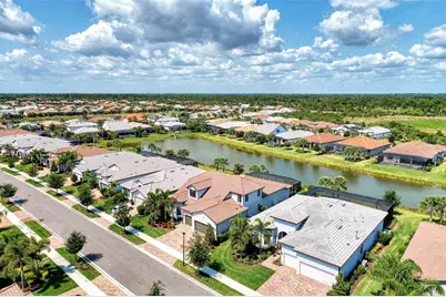 12432 Golden Sage Drive, Sarasota, FL 34238 - Photo 6