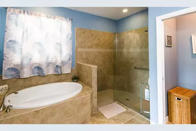 11554 Blackfin Street, Venice, FL 34292 - Photo 8