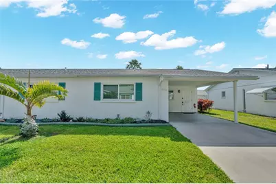 5996 Hibiscus Drive #6, Bradenton, FL 34207 - Photo 2