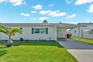 5996 Hibiscus Dr, Bradenton, FL 34207 - Photo 2