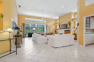 4374 Mirabella Cir, Bradenton, FL 34210 - Photo 12