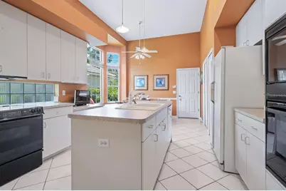 4374 Mirabella Circle, Bradenton, FL 34210 - Photo 18