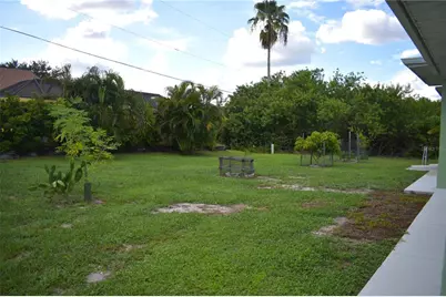 266 Warwick Street NW, Port Charlotte, FL 33952 - Photo 52