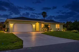 266 Warwick St NW, Port Charlotte, FL 33952 - Photo 8