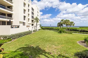 1920 Harbourside Dr, Longboat Key, FL 34228 - Photo 52
