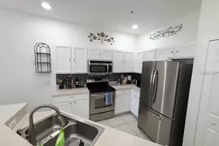 3936 Yellowstone Cir, Sarasota, FL 34233 - Photo 10