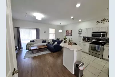 3936 Yellowstone Circle, Sarasota, FL 34233 - Photo 6