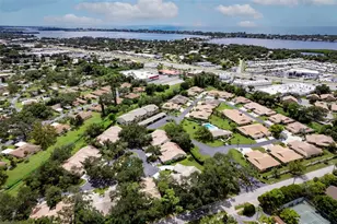 7143 Wood Creek Dr, Sarasota, FL 34231 - Photo 2