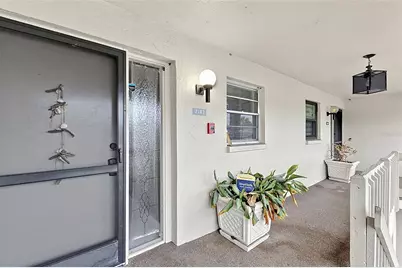 7143 Wood Creek Drive #203, Sarasota, FL 34231 - Photo 4