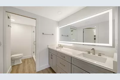 1212 Benjamin Franklin Drive #604, Sarasota, FL 34236 - Photo 20