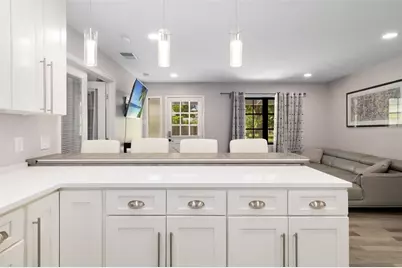 615 S Shade Avenue, Sarasota, FL 34237 - Photo 10
