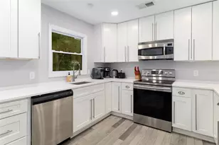 615 S Shade Ave, Sarasota, FL 34237 - Photo 8
