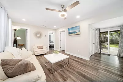 2316 Gull Lane, Sarasota, FL 34237 - Photo 8