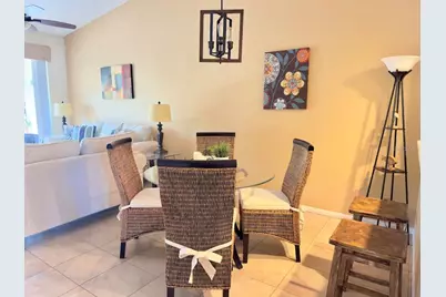 4510 47th Avenue W #203, Bradenton, FL 34210 - Photo 4