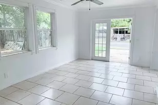 3525 W 19th Street W, Bradenton, FL 34205 - Photo 2
