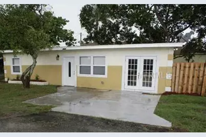 3525 W 19th Street W, Bradenton, FL 34205 - Photo 1