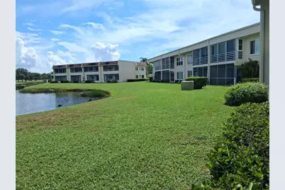 7231 W Country Club Drive N #130, Sarasota, FL 34243 - Photo 18