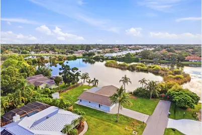 3667 Carol Lane, Sarasota, FL 34238 - Photo 4