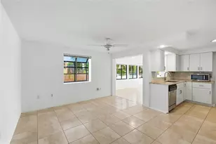 3667 Carol Ln, Sarasota, FL 34238 - Photo 24