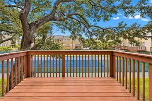 3018 Bayshore Pointe Dr, Tampa, FL 33611 - Photo 4